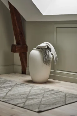 Peak Wollen Vloerkleed Naturel Grijs -Huishoudtextiel Winkel 30860 01 3 EnvironmentImage d03e65c7f1 scaled