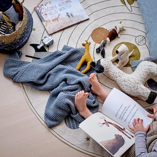 Bloomingville Kindervloerkleed Ruimte Ø130 Cm - Afbeelding 2