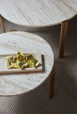 AYTM Redono Vloerkleed Taupe -Huishoudtextiel Winkel 511427 01 5 EnvironmentImage 866bf85afb scaled