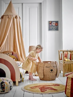 Bloomingville Milou Vloerkleed Ø90 Cm 12 Bloomingville Milou Vloerkleed Ø90 Cm -Huishoudtextiel Winkel 571486 01 11 EnvironmentImage 029b90487a scaled