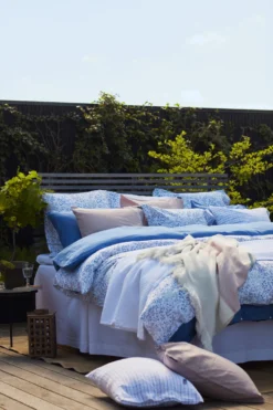 Lexington Flower Printed Cotton Sateen Dekbedovertrek 150x210 Cm 6 Lexington Flower Printed Cotton Sateen Dekbedovertrek 150x210 Cm -Huishoudtextiel Winkel 575323 01 40 EnvironmentImage e017874e1a scaled