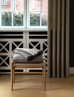 Daisy Plaid 130x180 Cm 5 Daisy Plaid 130x180 Cm -Huishoudtextiel Winkel 580902 01 40 EnvironmentImage 45c85a5df8